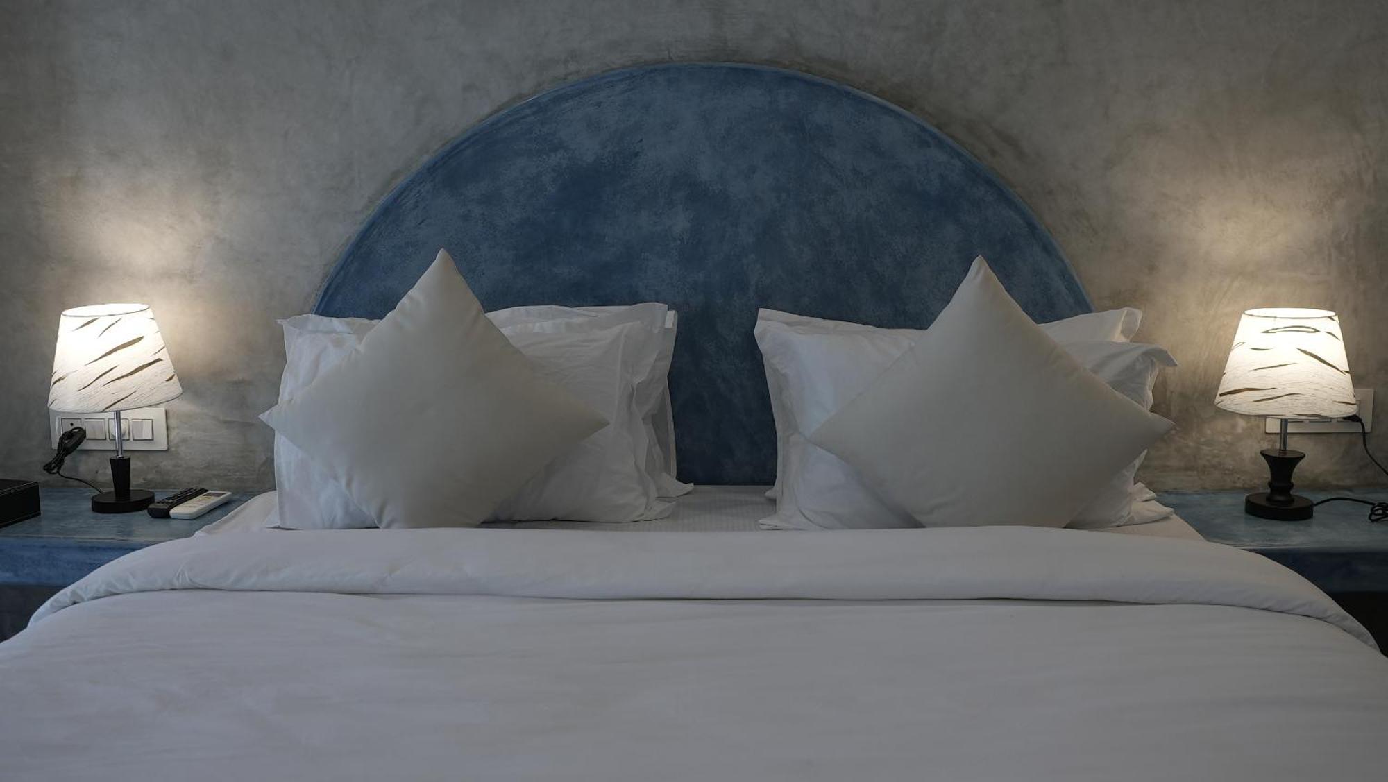 Whiteflower Resort Morjim Dış mekan fotoğraf