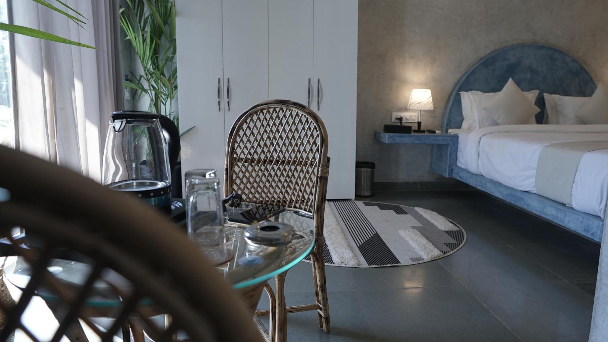 Whiteflower Resort Morjim Dış mekan fotoğraf