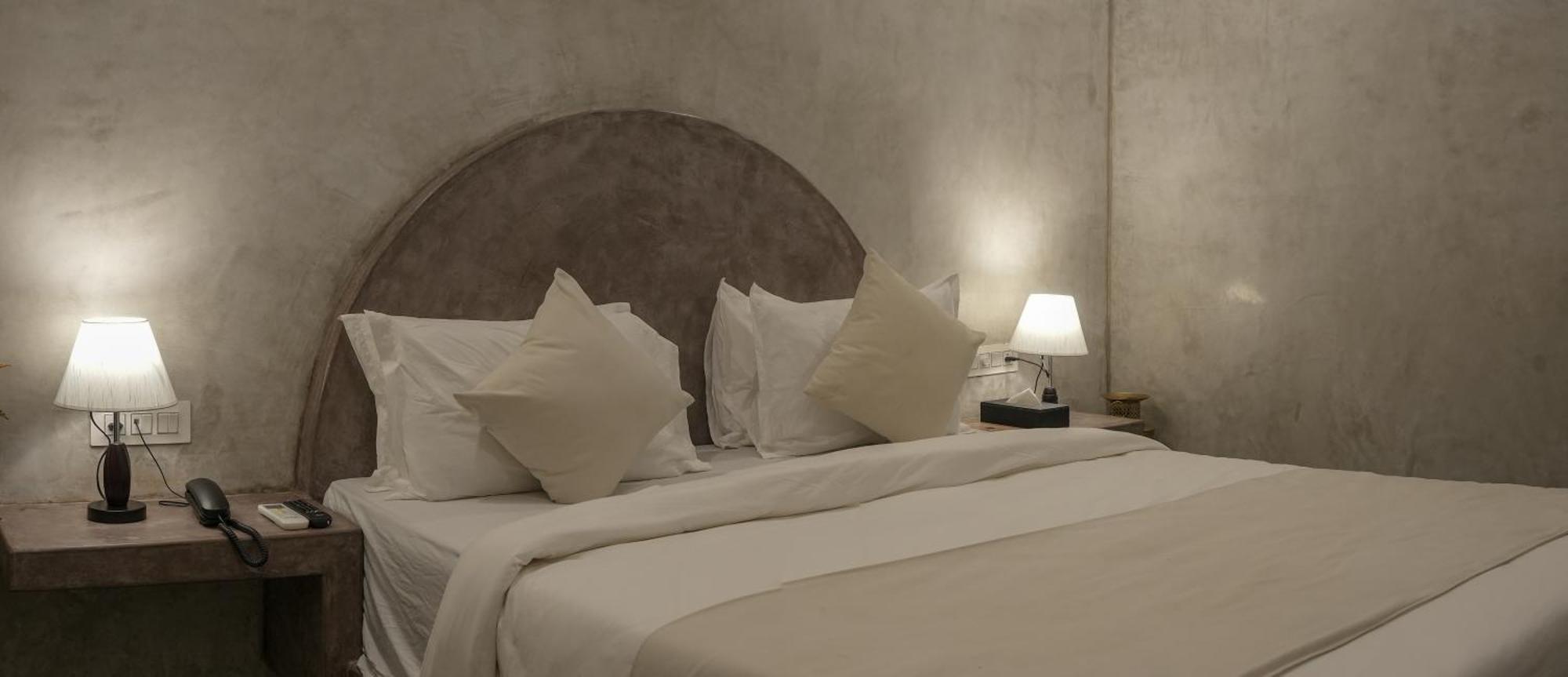 Whiteflower Resort Morjim Dış mekan fotoğraf